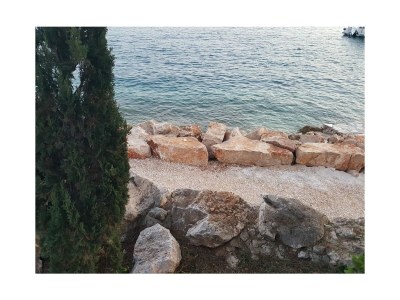 Holiday apartment Seaside home, garden retreat right on the water - Outdoor photo 11