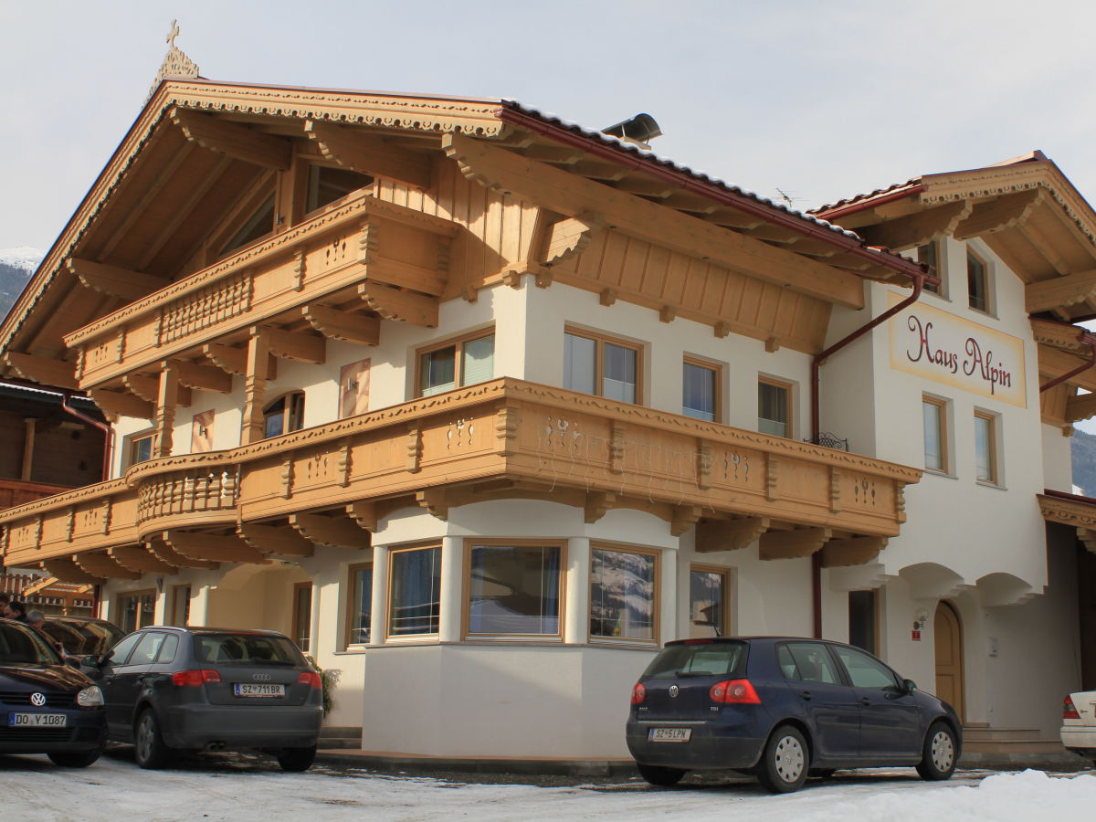 Holiday apartment Top 1 in Haus Alpin