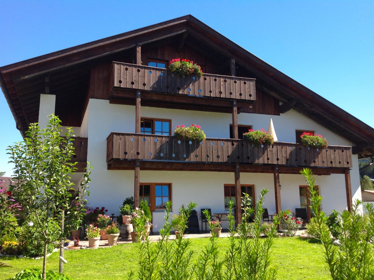 Holiday apartment Liane