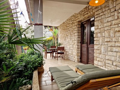 Apartment Aquamarine by Villa Mihaela Porec - Features photo 4