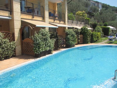 Holiday apartment Rosmari Residence studio by the pool with terrace in Brenzone - Holiday apartment