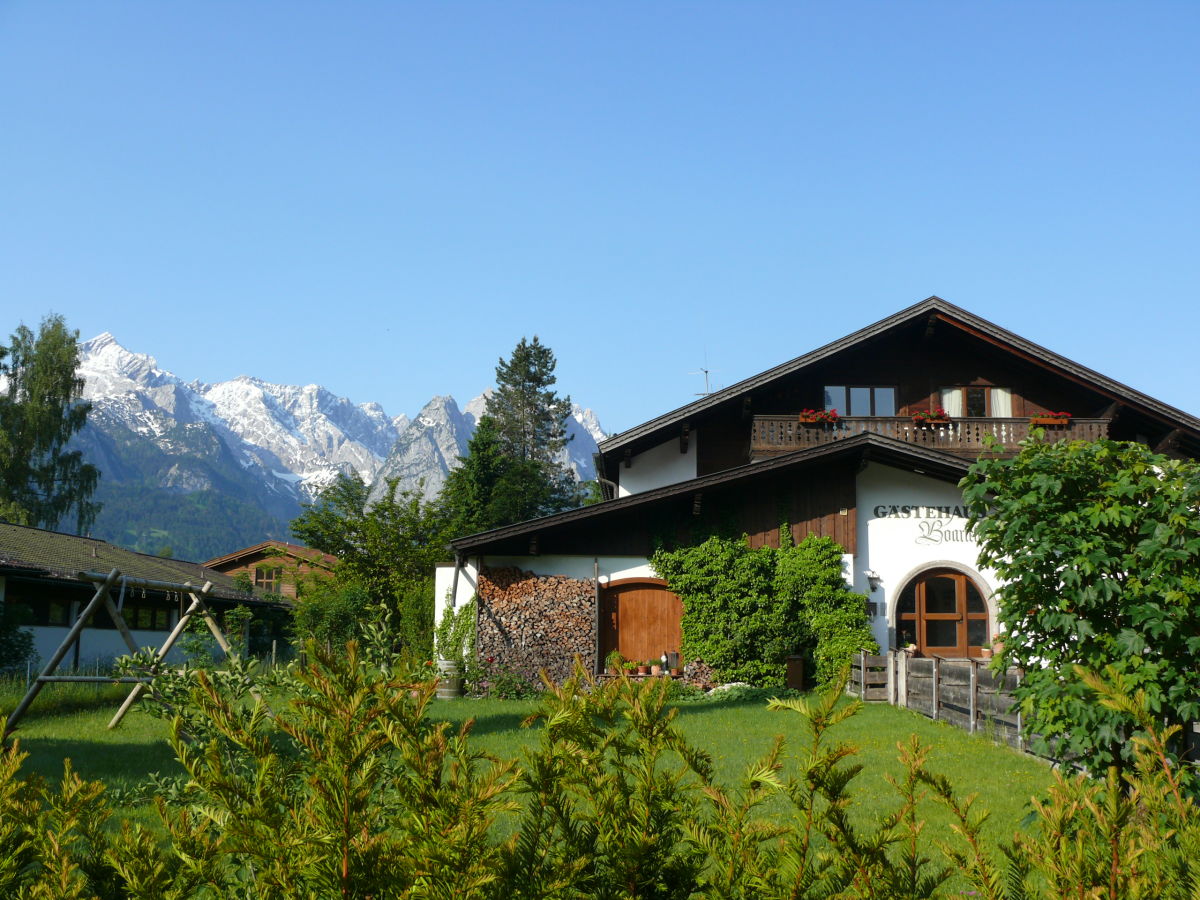 Holiday apartment Boarlehof Guesthouse