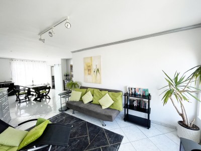 Holiday apartment with Pool Paradise 1 - Features photo 14