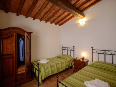Holiday house with garden, pool and view of Volterra - 439 VOL - Features photo 13