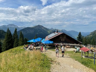 Holiday apartment Komfortable Ferienwohnung, ruhig, Bergblick - Environment photo 61