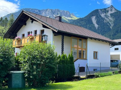 Holiday apartment Komfort Wohnung Berta, neu, Blick auf die Berge, Terrasse, ruhig - Outdoor photo 3