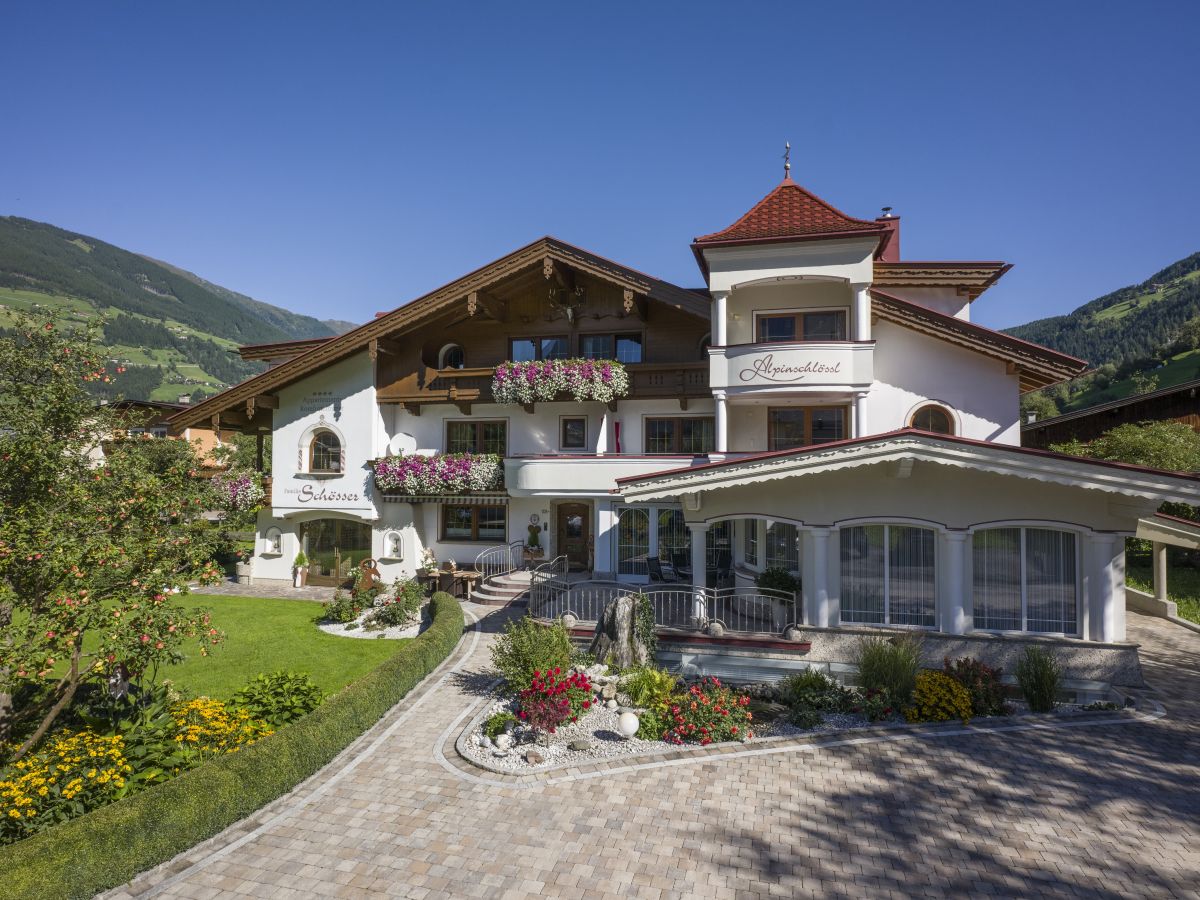 Holiday apartment Deluxe in AlpinschlÃ¶ssl****Aparts - Outdoor photo 2