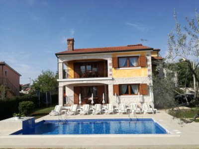 Holiday house Haus mit Schwimmbad "Nevena" in Poreč - Holiday house