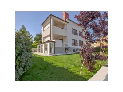 Villa Holidayhome Villa Vanessa in Pula, Premantura - Villa