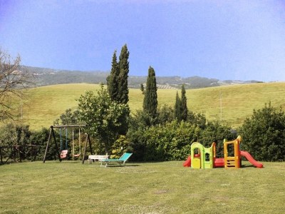 Holiday house Country house with pool for up to 17 people - Outdoor photo 6