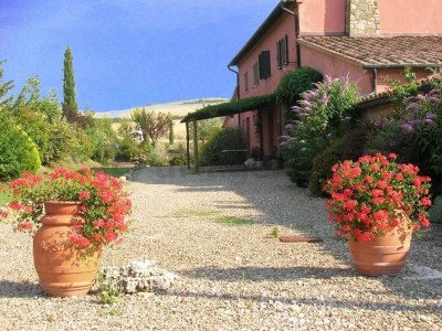Holiday house Country house with pool for up to 17 people - Outdoor photo 7