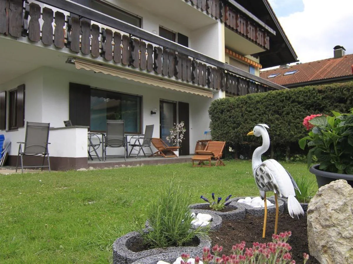 Holiday apartment Ground floor apartment in Dornröschen house (Sleeping Beauty House) - Outdoor photo 2