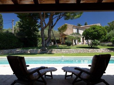 Holiday house Modern, lovingly decorated holiday house with large garden and pool - 687 UZE - Outdoor photo 4