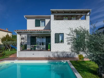 Villa Laura in Krnica - Villa