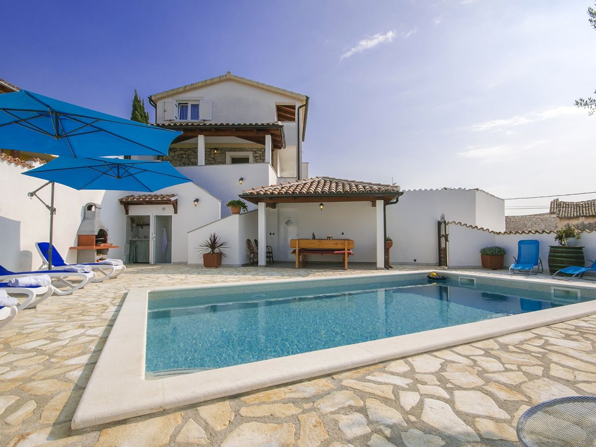 Holiday house Maria with pool