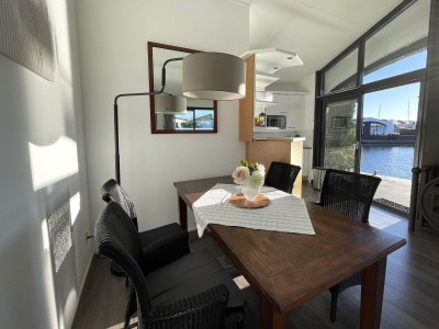 Bungalow Dream bungalow by the water - Features photo 13
