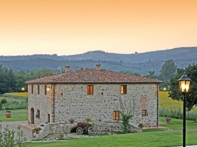 Villa Villa with heated pool - Outdoor photo 16