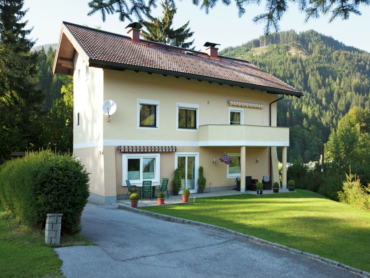 Apartment Apartment in Annaberg near Dachstein Ski Area - Outdoor photo 2