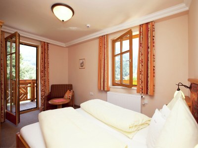 Apartment Apartment in Kleinarl near Ski Slopes - Features photo 19