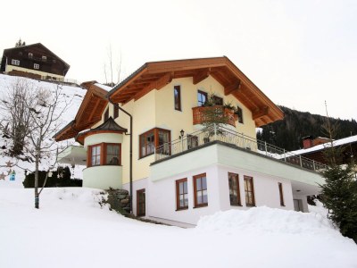 Apartment Apartment in Hüttschlag near Ski Bus - Outdoor photo 9