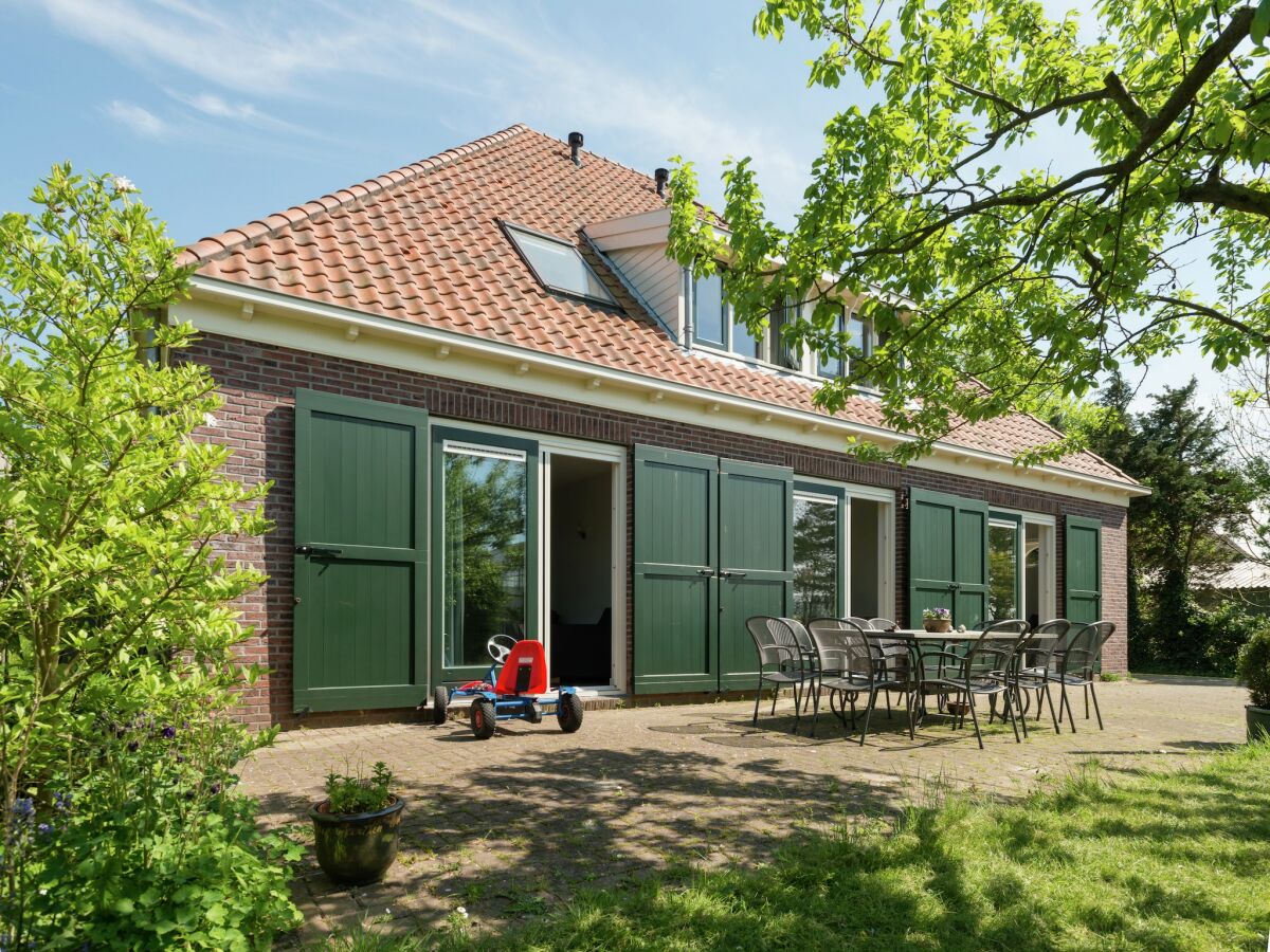 Holiday house Haven with Garden & Comfort - Outdoor photo 2