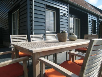 caravan Holiday Home in Zuidzande with Sauna - Outdoor photo 9