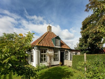 Holiday house Cottage in Nes-Ameland near Coastline in Ameland - Holiday house