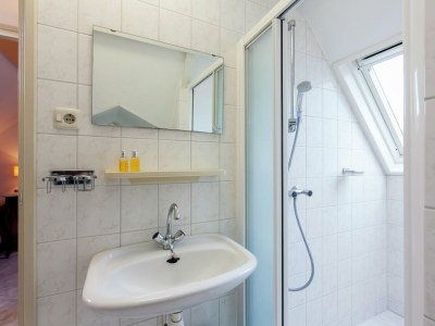 Holiday house Cottage in Nes-Ameland near Coastline - Features photo 15