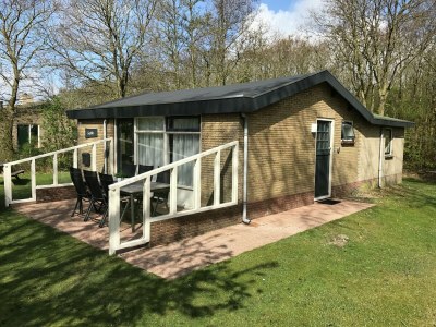 Holiday house Lauschiges Ferienhaus in Ballum mit Terrasse in Ameland - Holiday house