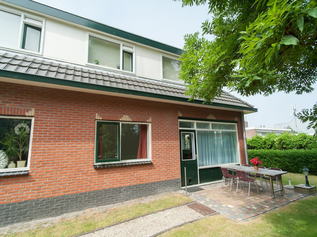 Apartment Apartment in a quiet, rural area, not far from the centre - Outdoor photo 3