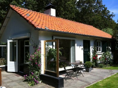 Holiday house Schönes Ferienhaus Zeeroos in Zeeland - Outdoor photo 5