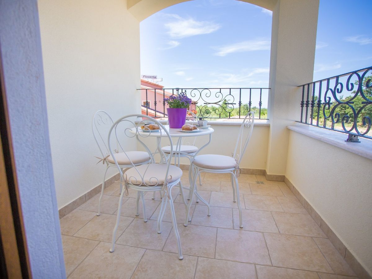 Holiday apartment Birikina No. 5 with pool - Outdoor photo 5