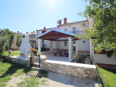 Holiday house Anamaria - Outdoor photo 5