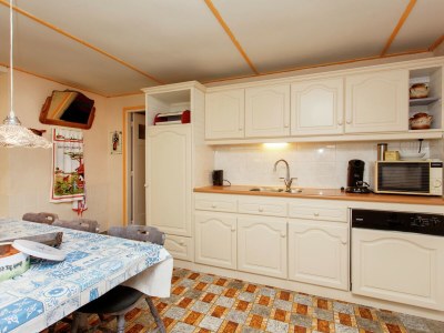 Holiday house Bauernhaus in Nederweert am Kanal - Features photo 27