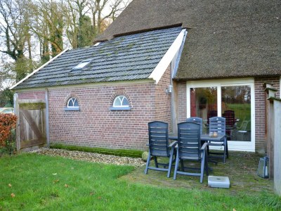 Farmhouse Romantic Farmhouse Escape - Outdoor photo 4