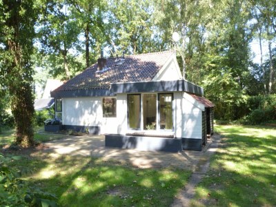 Holiday house Holiday Home in Haaksbergen by Lake - Outdoor photo 3