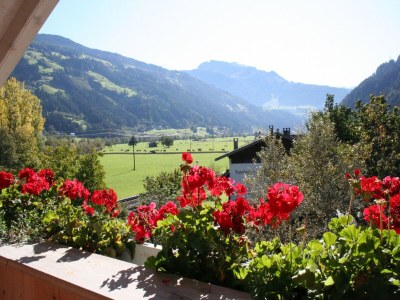 Apartment Apartment in Aschau near Ski Hochzillertal - Outdoor photo 7