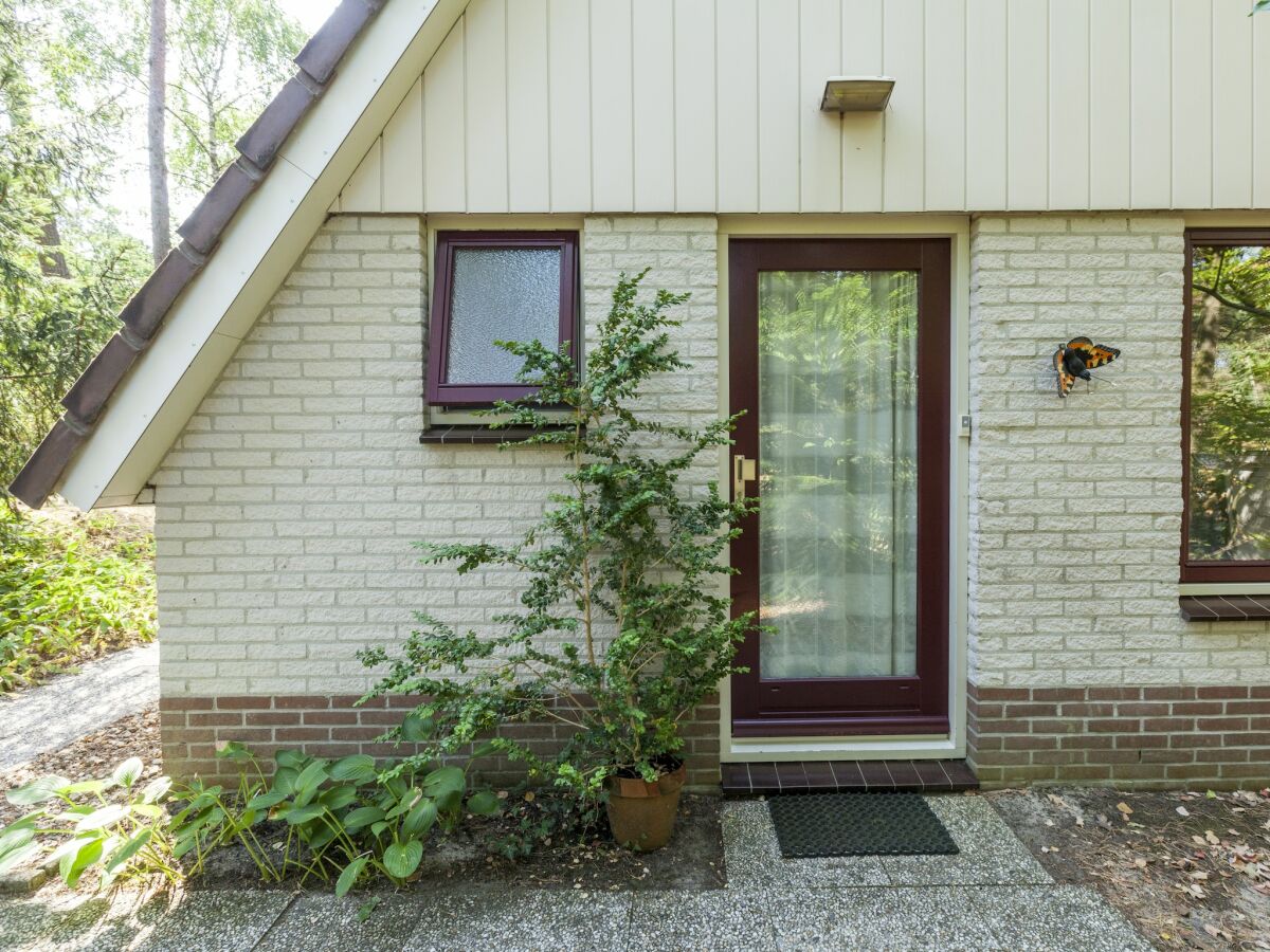 Holiday house Holiday Home in Nunspeet near Forest - Outdoor photo 4
