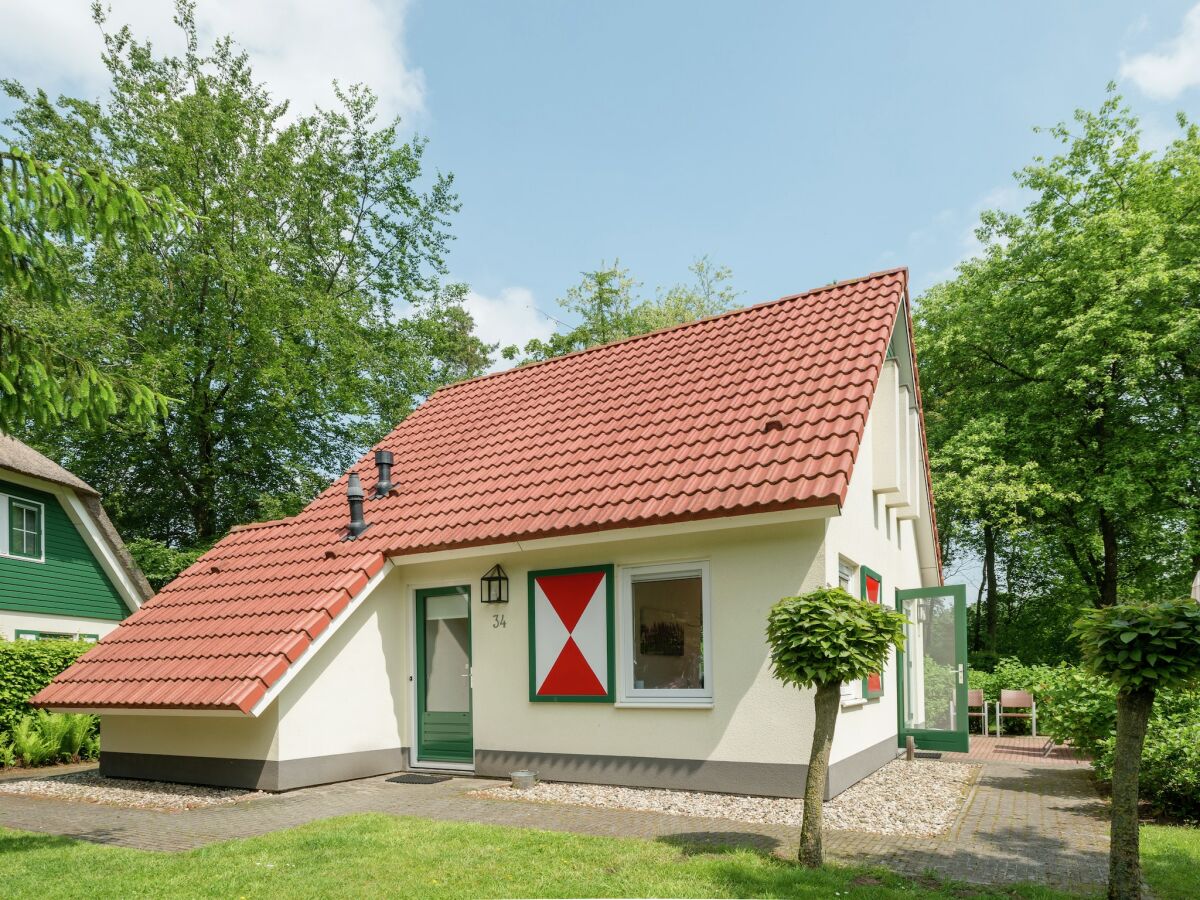 Holiday house Holiday Home in Heeten near Forest Trails - Outdoor photo 2
