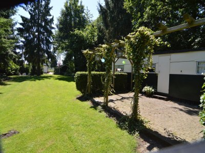 Holiday house Holiday Home in Nijeberkoop near Nature - Outdoor photo 8