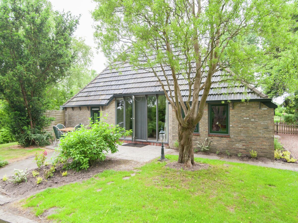 Farmhouse Farmhouse in Waskemeer with Large Garden - Outdoor photo 4