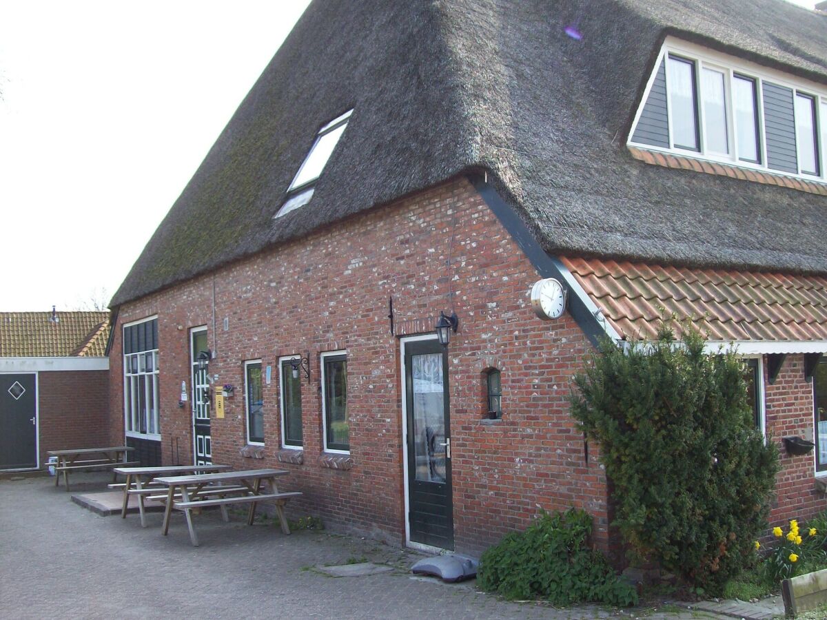 Farmhouse Bauernhaus in Holwerd am Meer - Outdoor photo 2