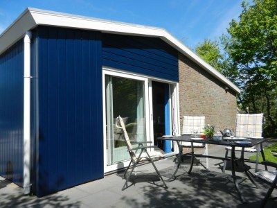 Holiday house Holiday Home Ameland near North Sea Beach - Outdoor photo 2