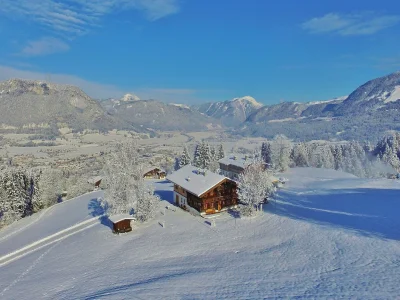 Chalet Chalet in Tirol direkt an der Skipiste - Outdoor photo 2
