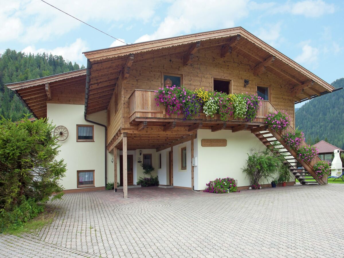 Apartment Apartment in Waidring near Ski Slopes - Outdoor photo 4