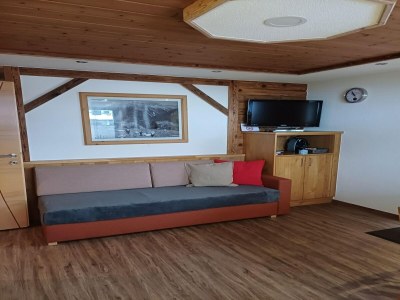 Apartment Apartment in Ski Paradise near Trails - Features photo 7