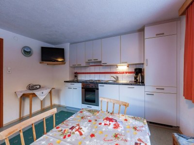 Apartment Apartment in See near Ski Slopes - Features photo 11