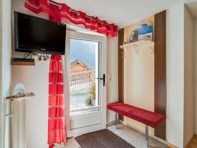 Apartment Apartment in Kappl near Ski Lift - Features photo 15