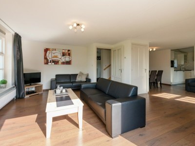Holiday house Holiday Home near Lutjestrand Beach - Features photo 16