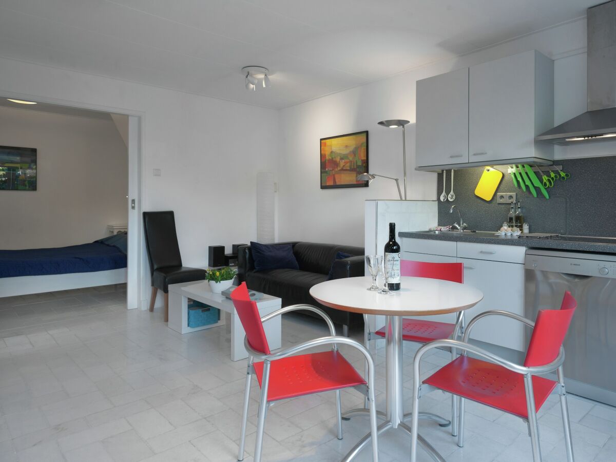 Holiday house Beautiful Holiday Home near Lawn Bowling in Krabbendam - Features photo 5